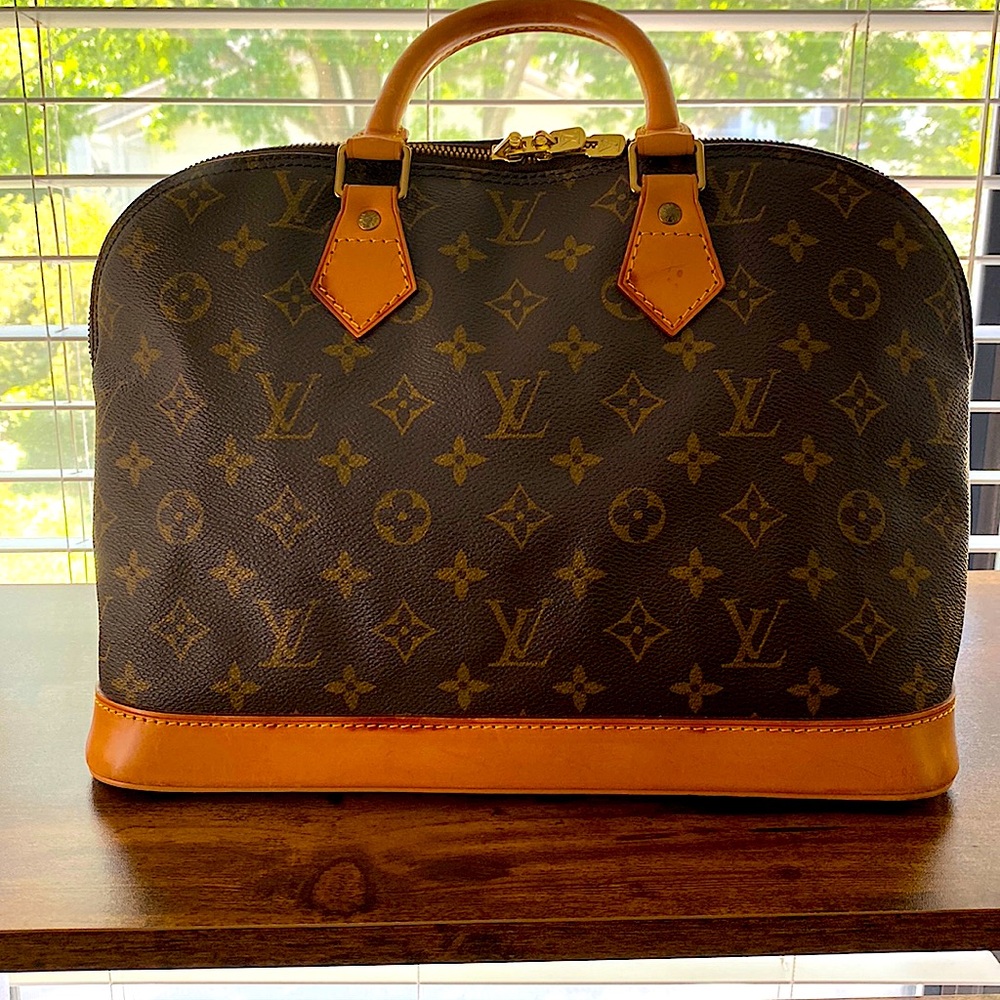 Louis Vuitton, Alma PM